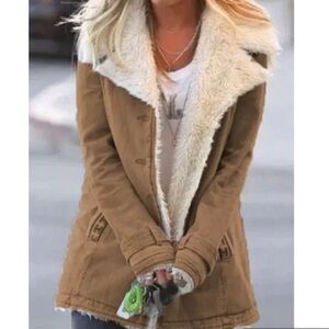 Cute!! Warm Jacket w/faux Lining